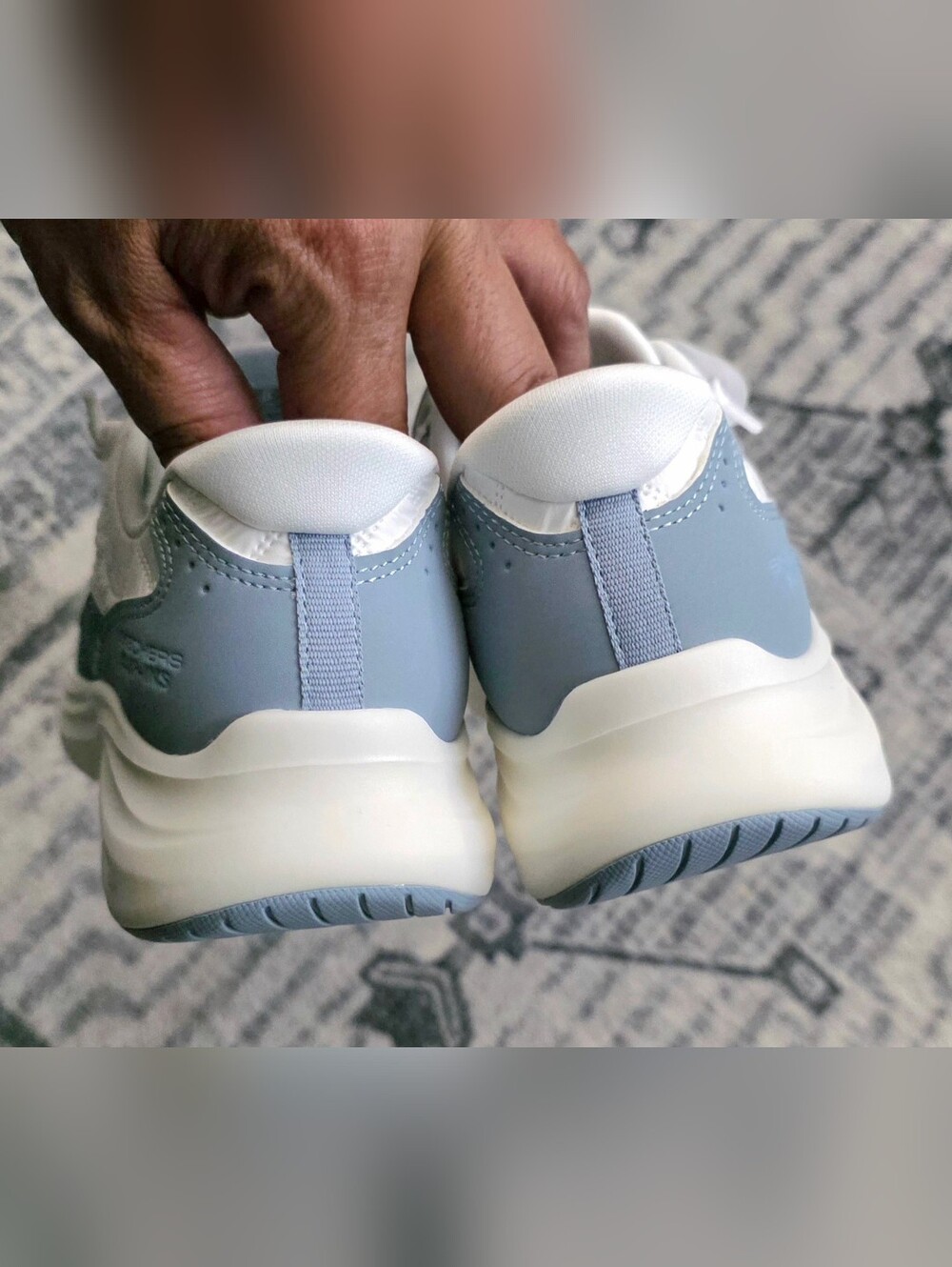 Skechers Slip-ins: Contour Foam - Cozy Fit women's New without box Size 7 white - Picture 6 of 8